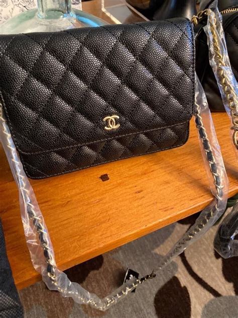 sling bag chanel